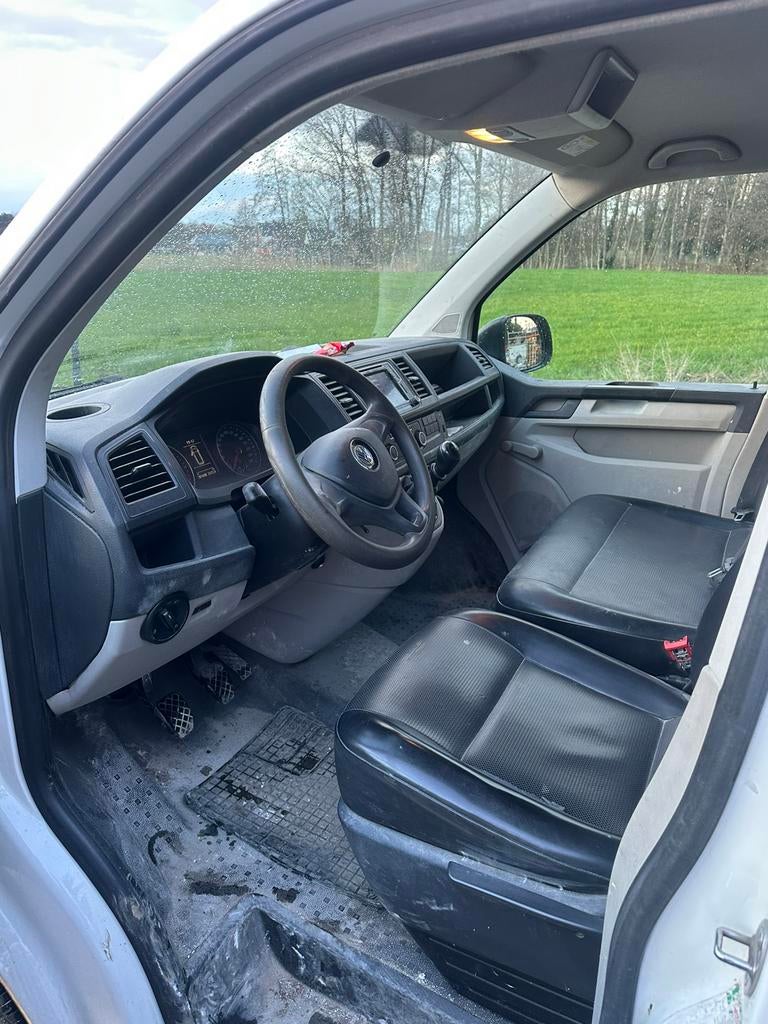 Volkswagen transporter 2018, Auto's, Voorwielaandrijving, 75 kW, Volkswagen, Wit