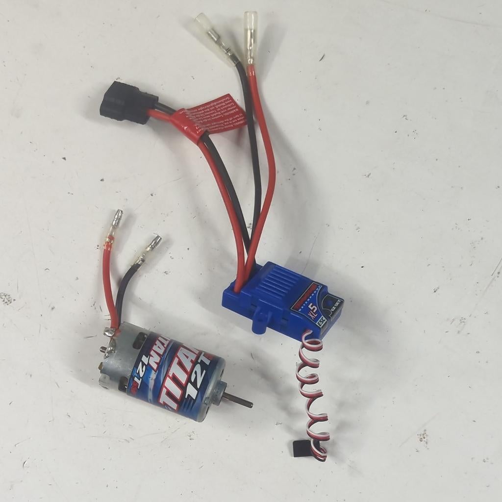 Traxxas XL-5 voor Nimh & LiPo + Titan 12T (Slash Rustler 2wd, Hobby & Loisirs créatifs, Modélisme | Radiocommandé & Téléguidé | Voitures