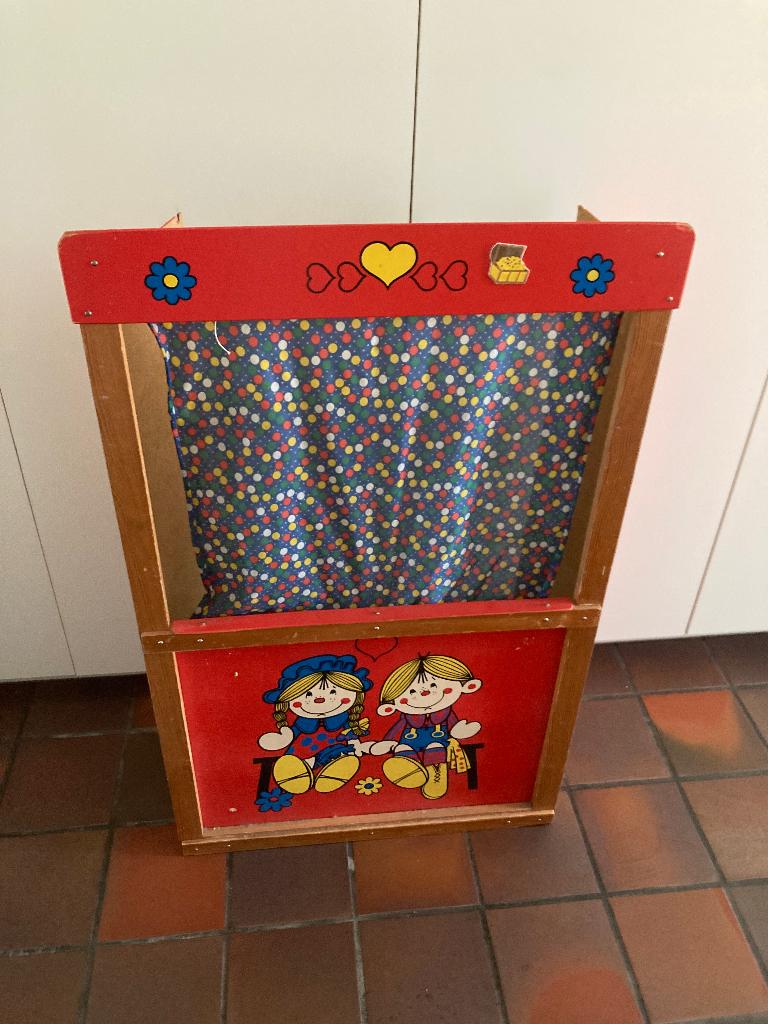 Retro poppenkast, Kinderen en Baby's, Speelgoed | Poppen, Ophalen, Gebruikt, Overige typen