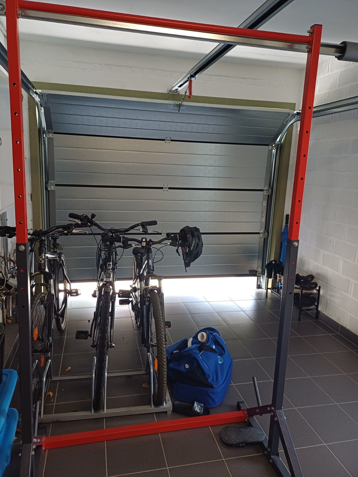 station d'accueil neuve, Sports & Fitness, Enlèvement