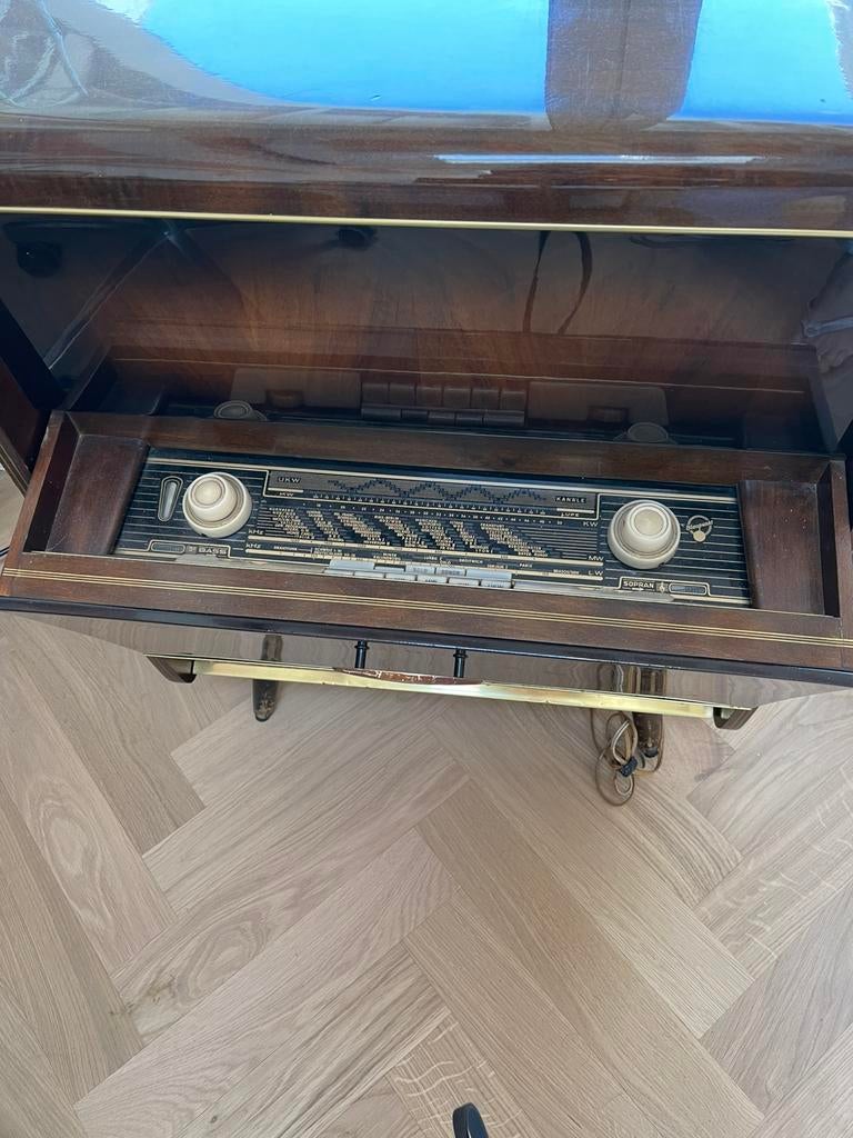 Blaupunkt radiomeubel met platenspeler, Antiek en Kunst, Ophalen