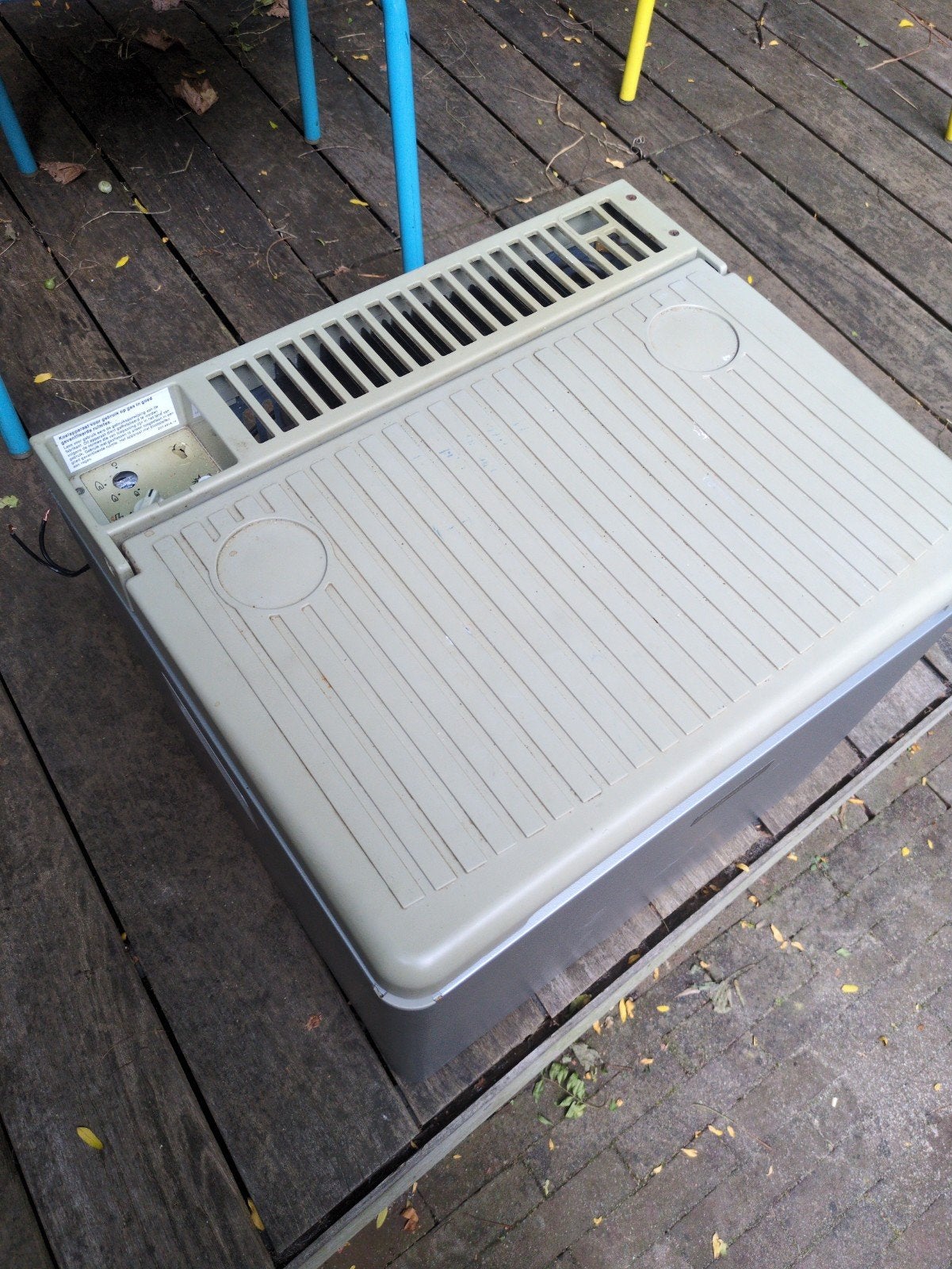 Réfrigérateur Dometic 31 l sur 220 V et 12 V., Enlèvement