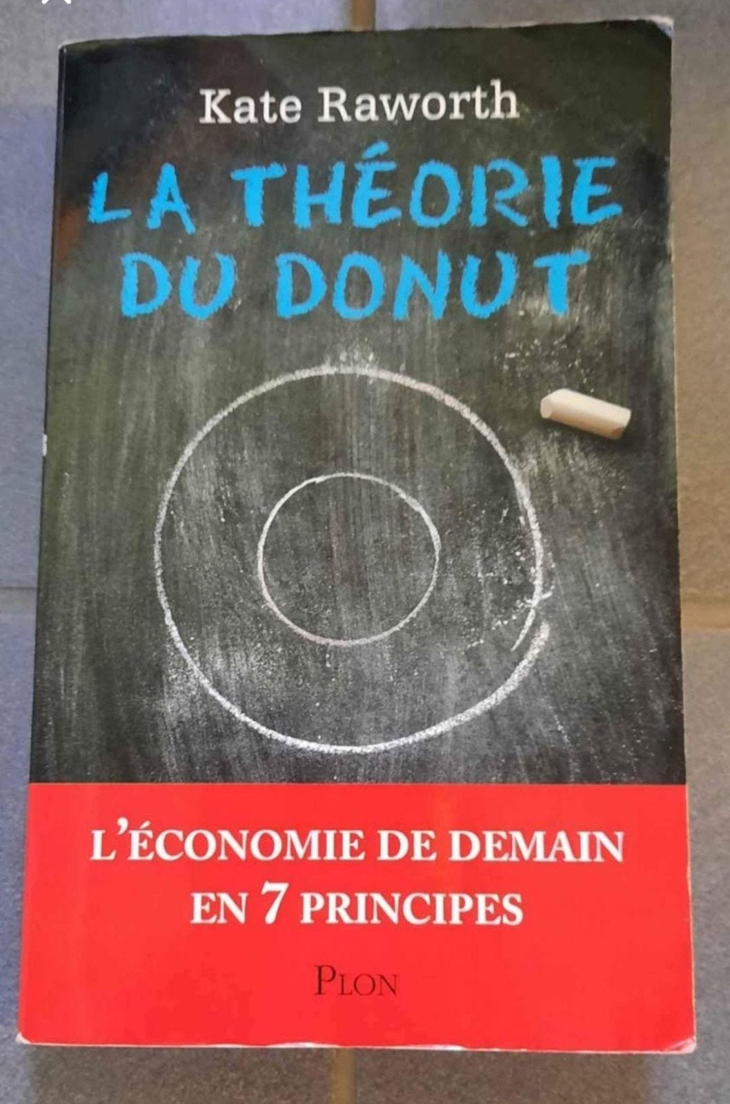 livre la théorie du donuts de Kate Raworth, Enlèvement, Utilisé, Économie et Marketing