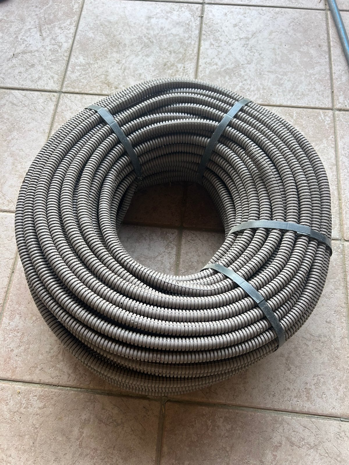 Flexibele geribde buis 16mm, Enlèvement, Comme neuf