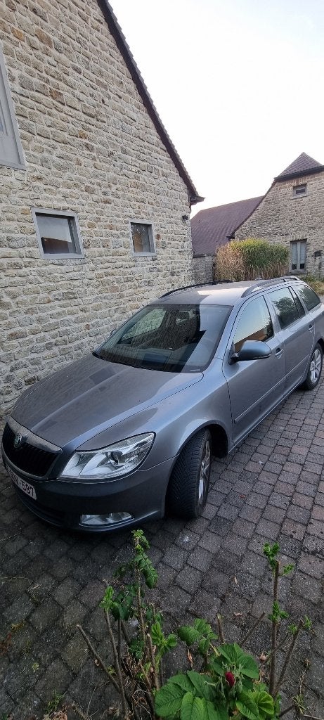 skoda octavia, Autos, Euro 5, Achat, Boîte manuelle, 5 portes