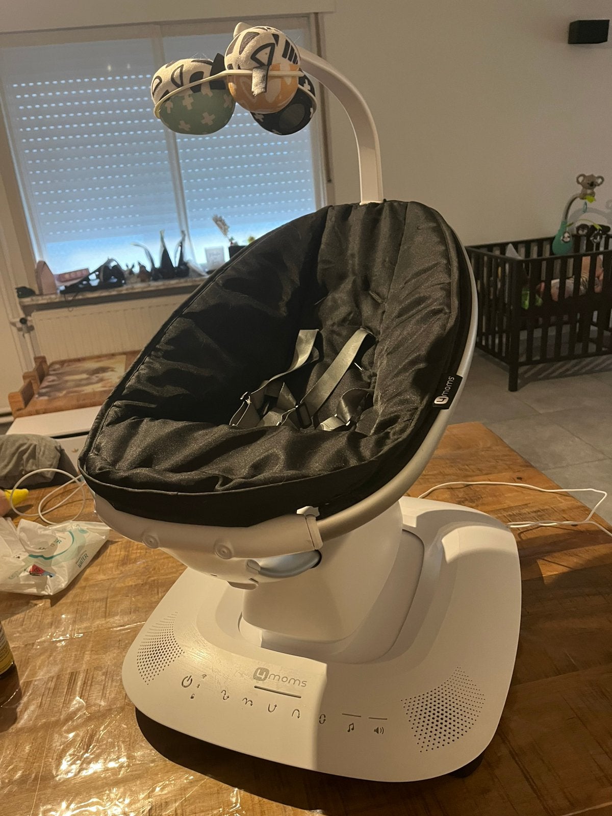 Mamaroo 5 babyswing, Enfants & Bébés, Relax bébé, Comme neuf, Enlèvement