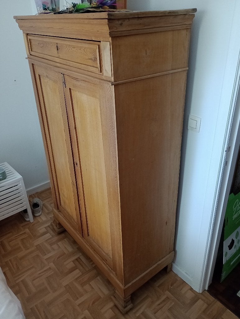 Meuble armoire gratuit gratis Free à donner !, Maison & Meubles, Enlèvement, Utilisé