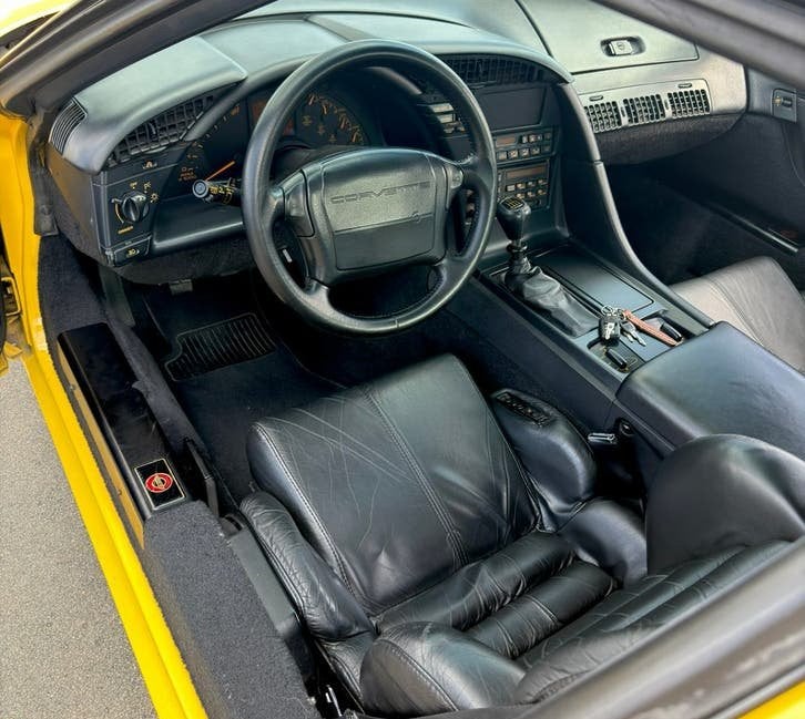 Corvette C4 RARE YELLOW | SPORT SEATS | 6-SPEED MANUAL, foto 5