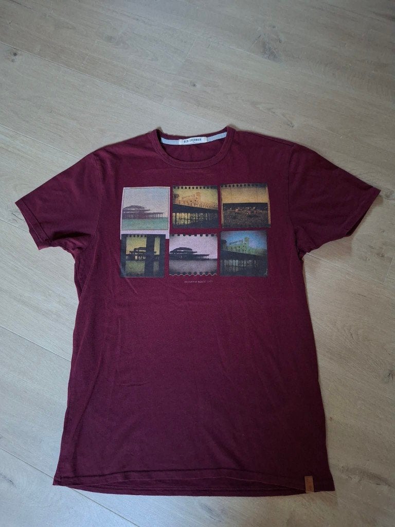 Ben Sherman: Bordeau t-shirt met print (Medium), Kleding | Heren, T-shirts, Overige kleuren, Maat 48/50 (M), Ophalen of Verzenden