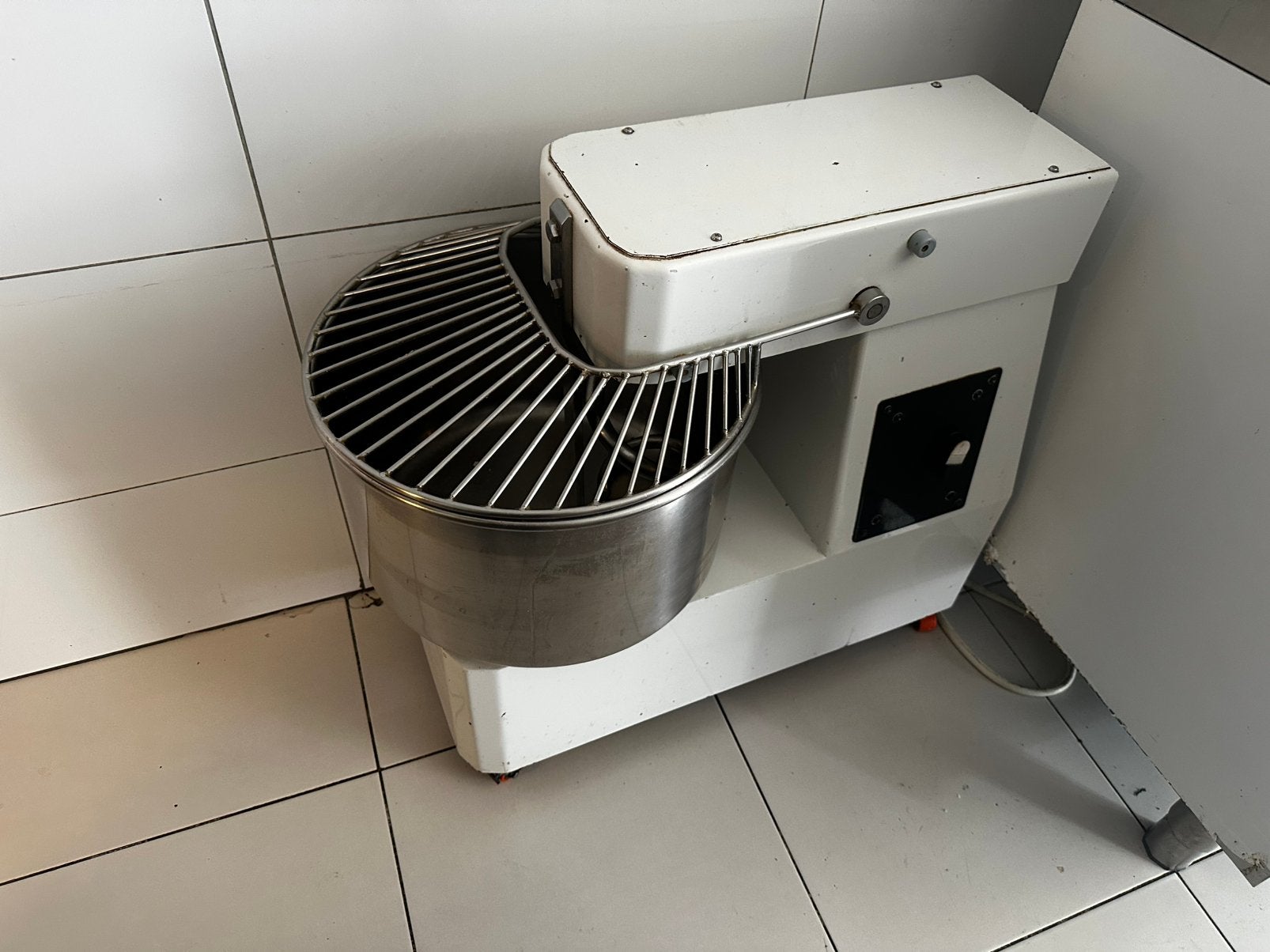 pétrin à pâte en spirale, Electroménager, Mélangeurs de cuisine, Enlèvement, Comme neuf