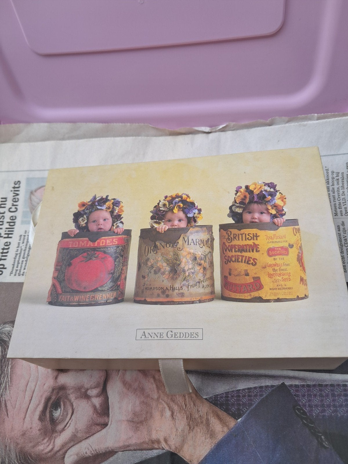 Box met briefpapier en enveloppe, Enlèvement
