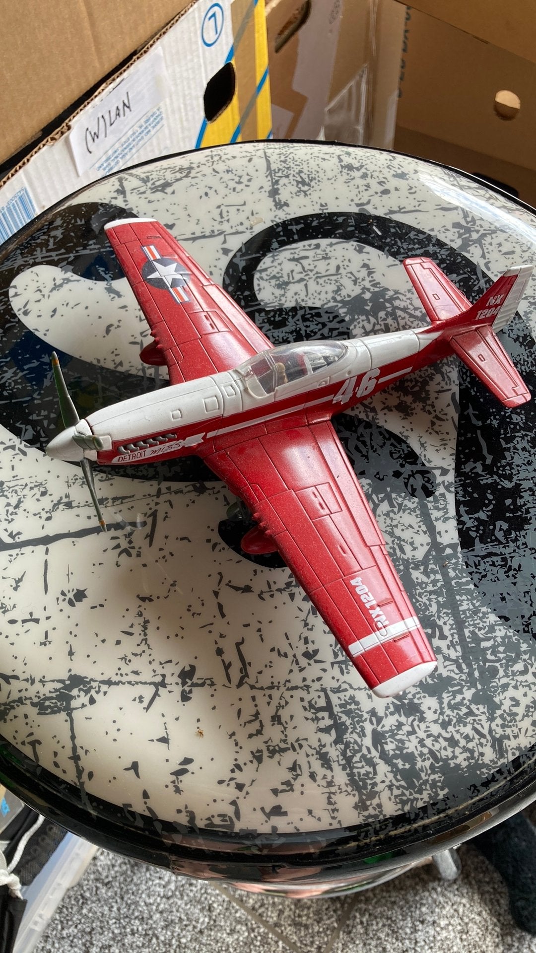 P-51D Mustang Vliegtuig Model (Red / Racer), Verzamelen, Ophalen of Verzenden, Zo goed als nieuw