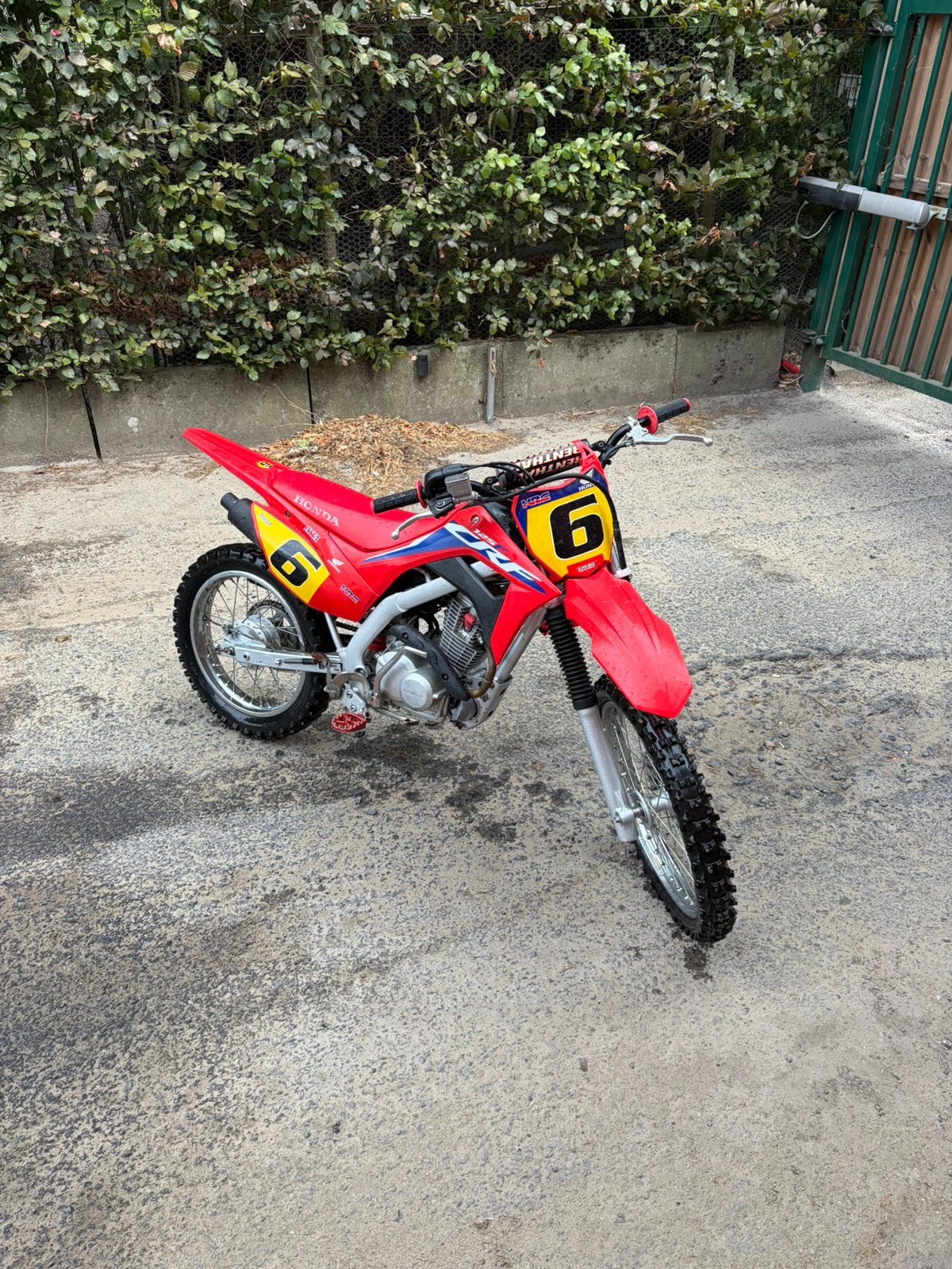honda crf 125, Ophalen, Zo goed als nieuw, Honda