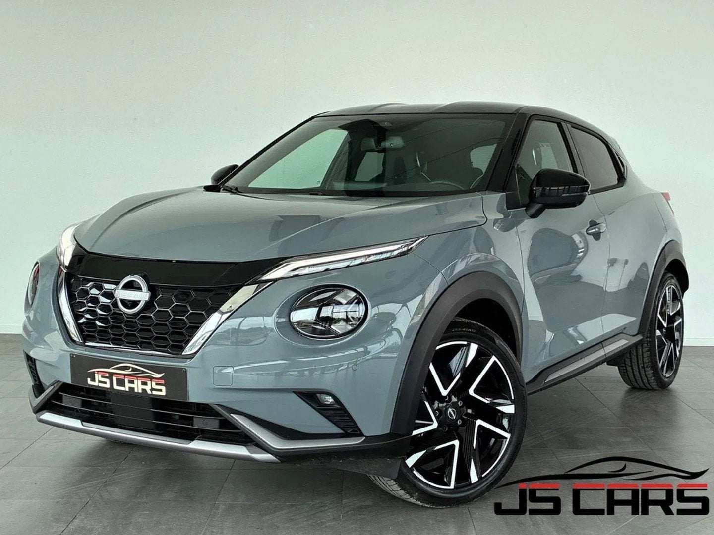 Nissan Juke 1.6 HYBRID N-DESIGN-1ERPRO-1.905KM-PACK MIDNIGHT, Argent ou Gris, Achat, Entreprise, Noir