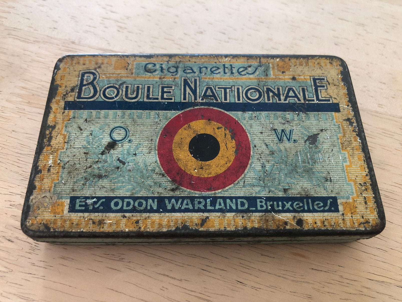 Boîte à tabac Boule National, boîte à cigarettes, Collections, Enlèvement ou Envoi, Utilisé