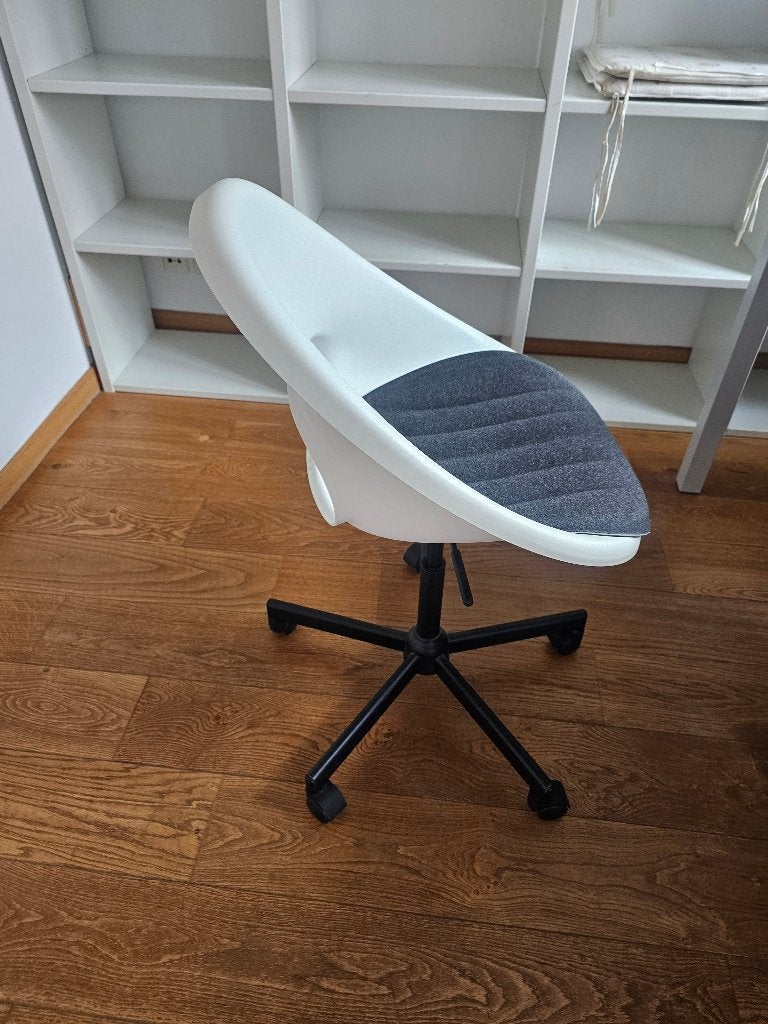 IKEA Witte bureaustoel LOBERGET / MALSKÄR, Ophalen, Zo goed als nieuw, Wit, Bureaustoel