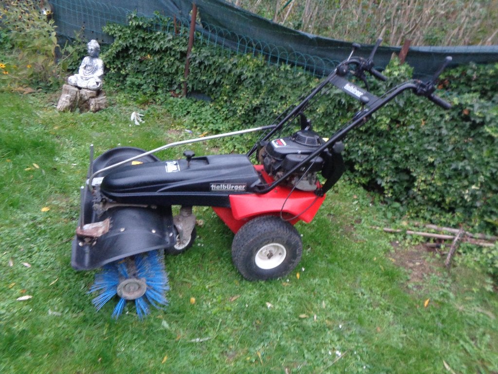 Tielburger TK 48 PRO veegmachine 100 cm Honda motor, Ophalen