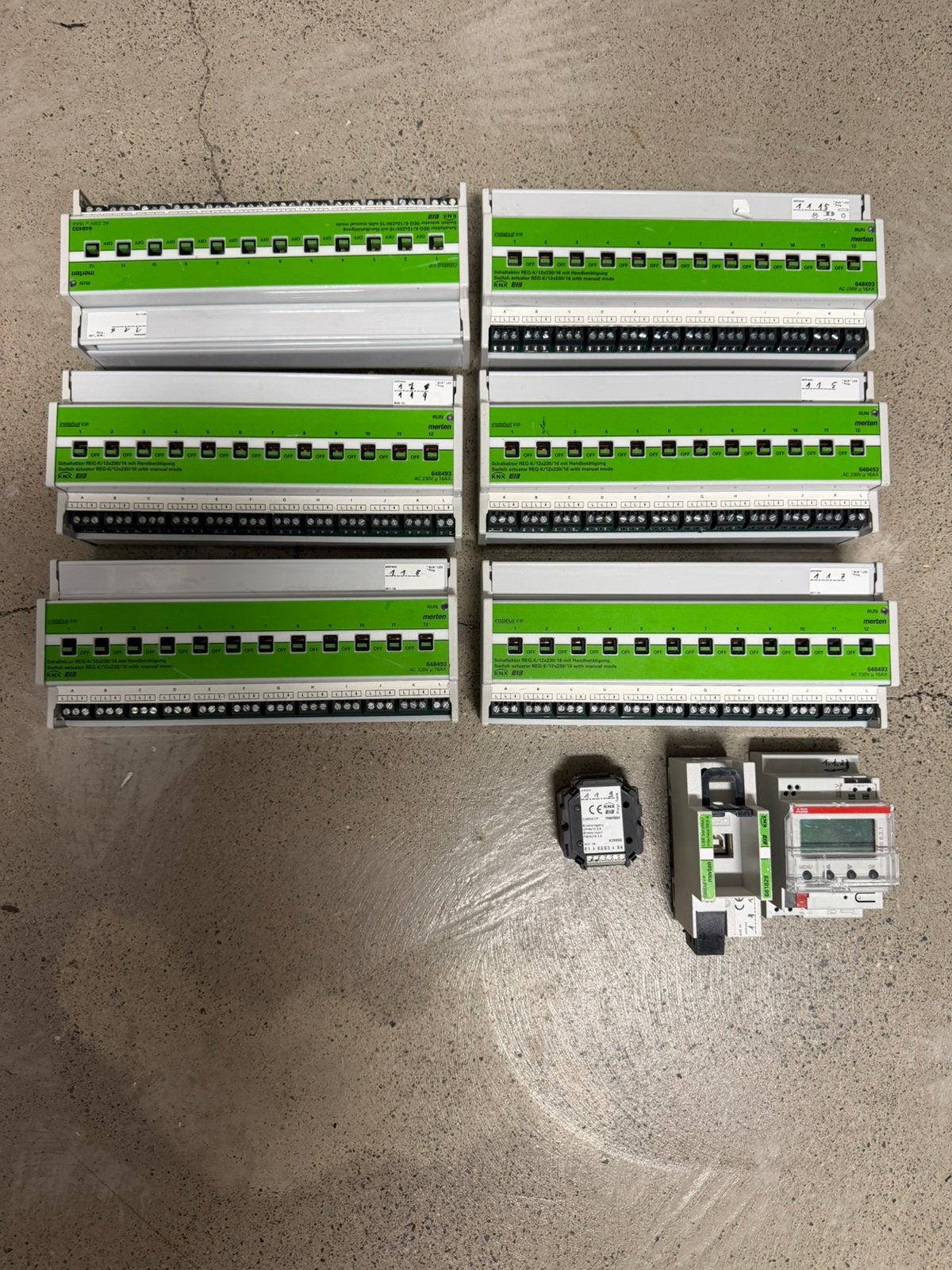 Module KNX eib - Merten et ABB, Informatique & Logiciels, Enlèvement ou Envoi, Comme neuf