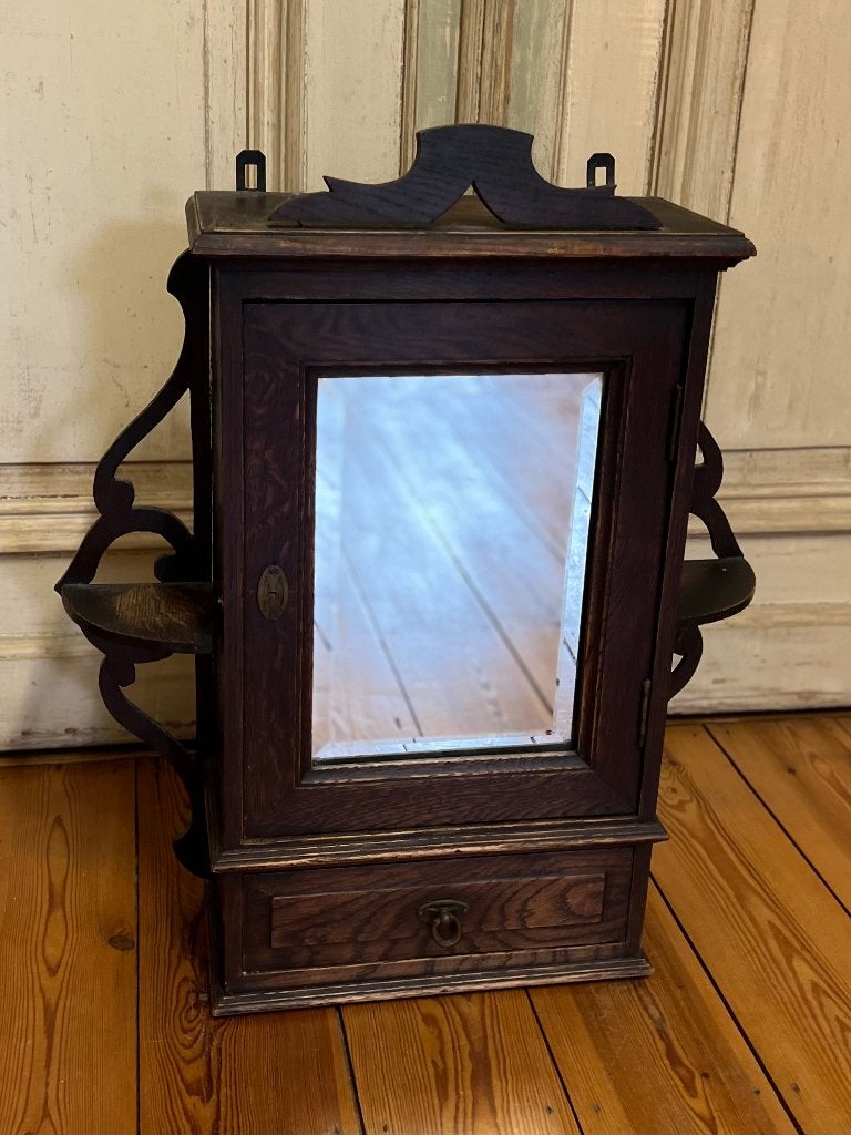 Decoratief antiek spiegelkastje - wandkastje, Antiek en Kunst, Antiek | Meubels | Kasten, Ophalen