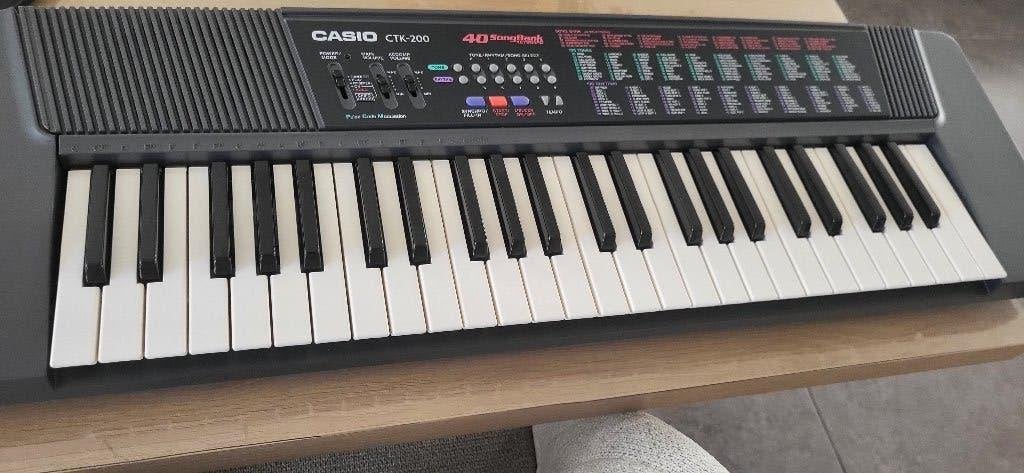 super casio keyboard in perfecte staat ,, Muziek en Instrumenten, Keyboards, Zo goed als nieuw, 49 toetsen, Casio, Ophalen