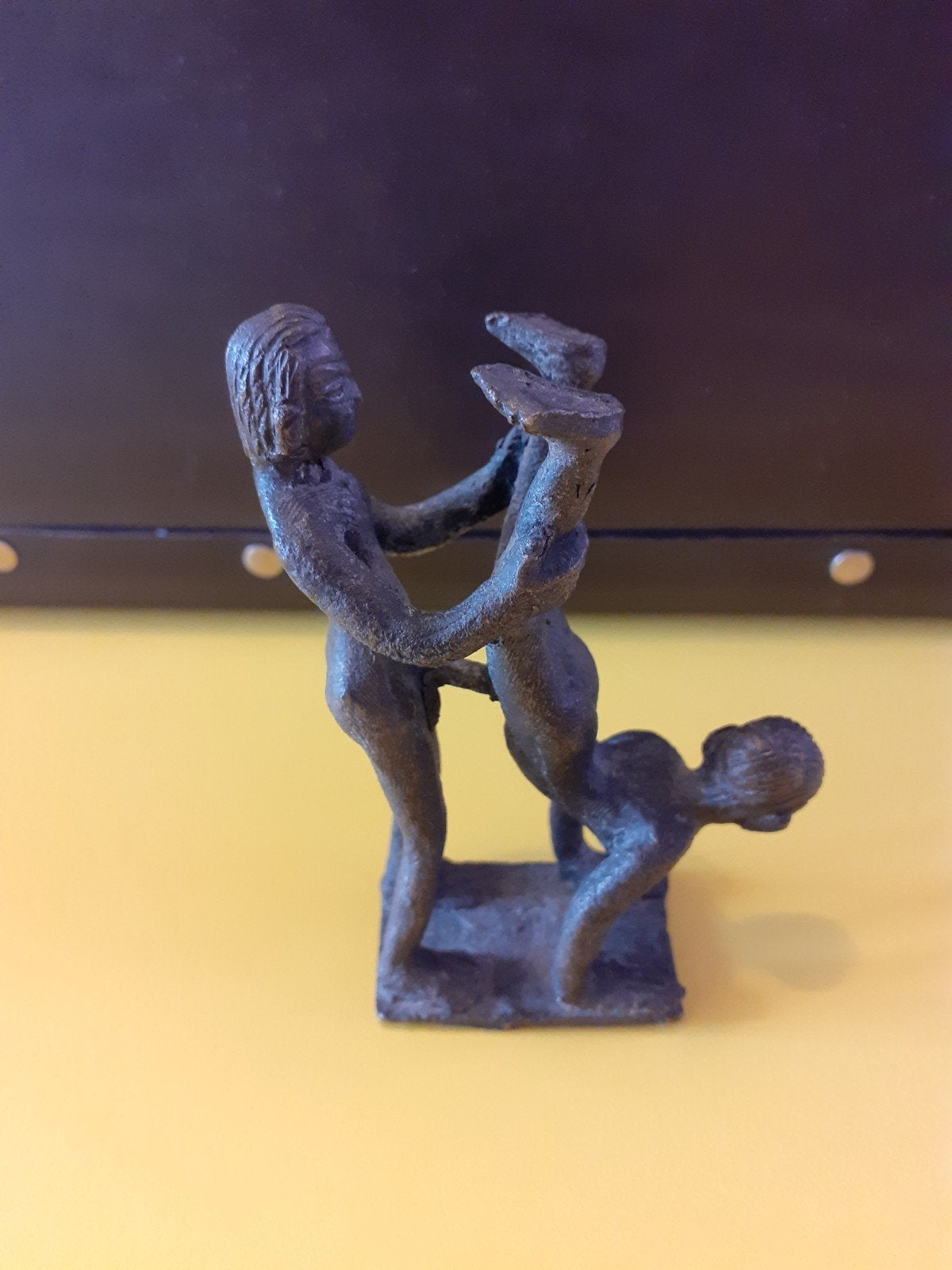Erotica kamasutra, Enlèvement ou Envoi