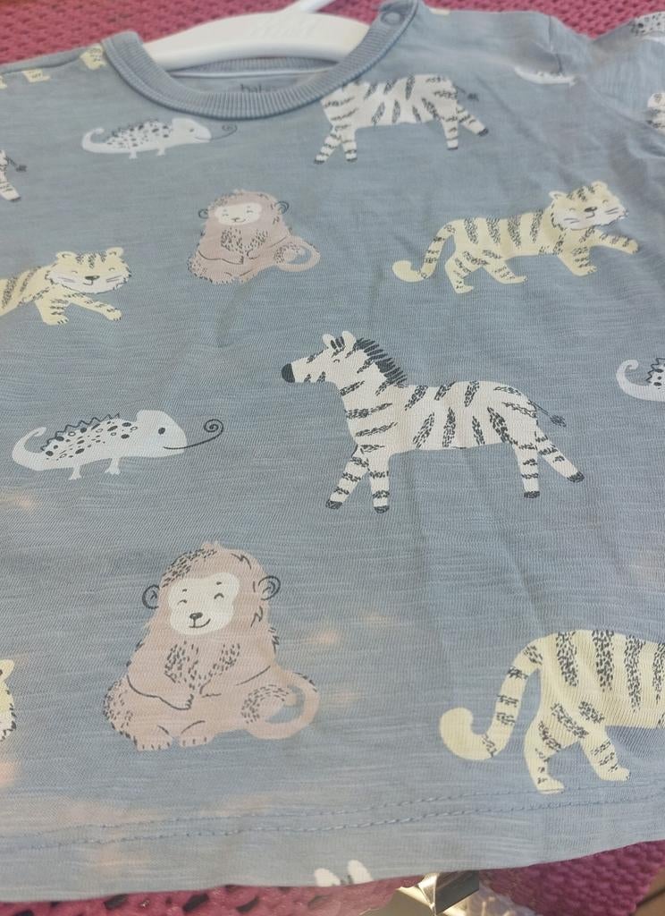 Kinder T shirt  met wilde dieren, Kinderen en Baby's, Ophalen of Verzenden