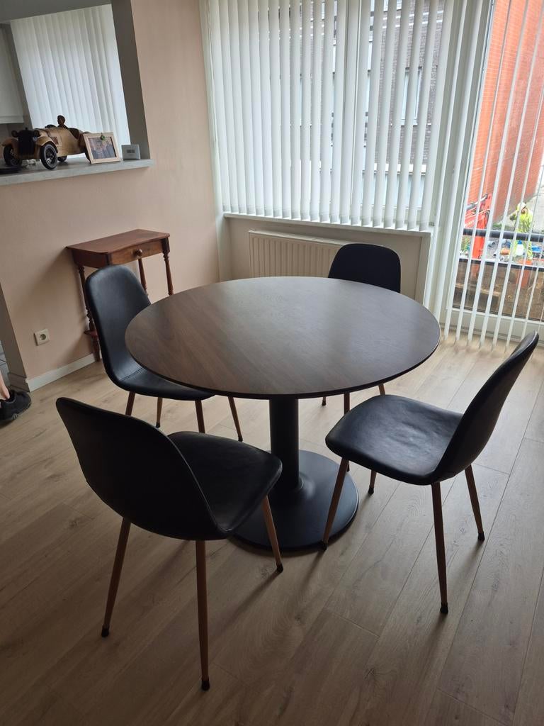 Ronde tafel met 4 stoelen, Huis en Inrichting, Ophalen