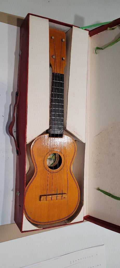 mooie ukelele (5iv2), Ophalen of Verzenden
