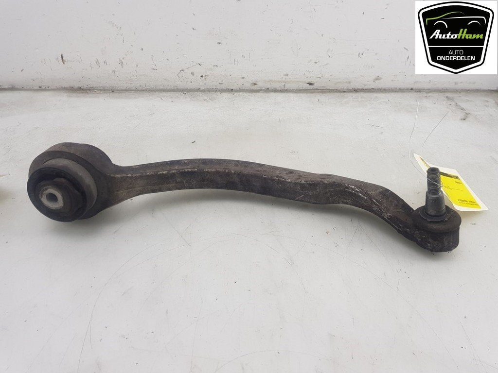 BRAS DE SUSPENSION AVANT DROIT (TRIANGLE) A4 Avant (B6), Dhr. J. Ham, Administratie@autoham.nl, Audi, Utilisé
