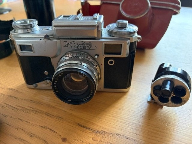 Kiev 4 camera + Jupiter 11 Lens, Audio, Tv en Foto, Fotocamera's Analoog, Ophalen, Gebruikt, Overige Merken