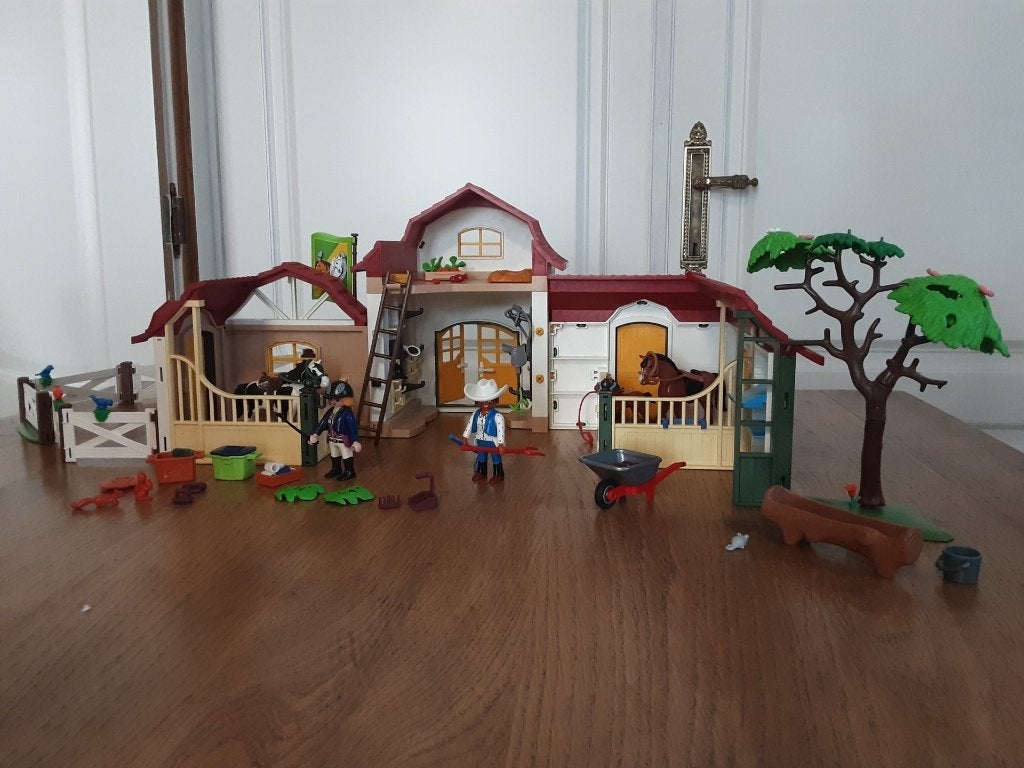 PlayMobil belle grande école d'équitation, Enlèvement ou Envoi, Bâtiment, Comme neuf, Kit complet