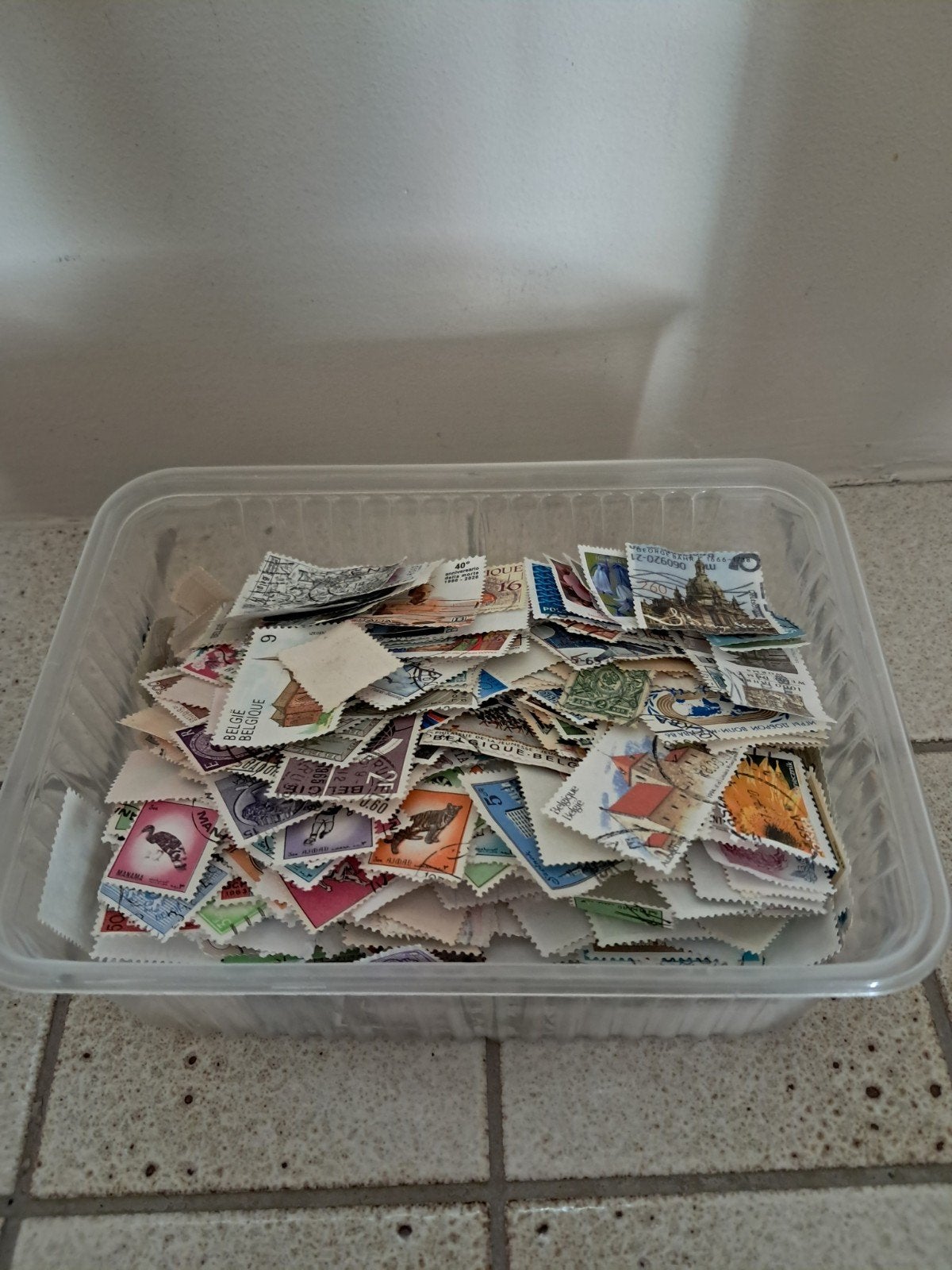 Postzegels allerlei, Ophalen