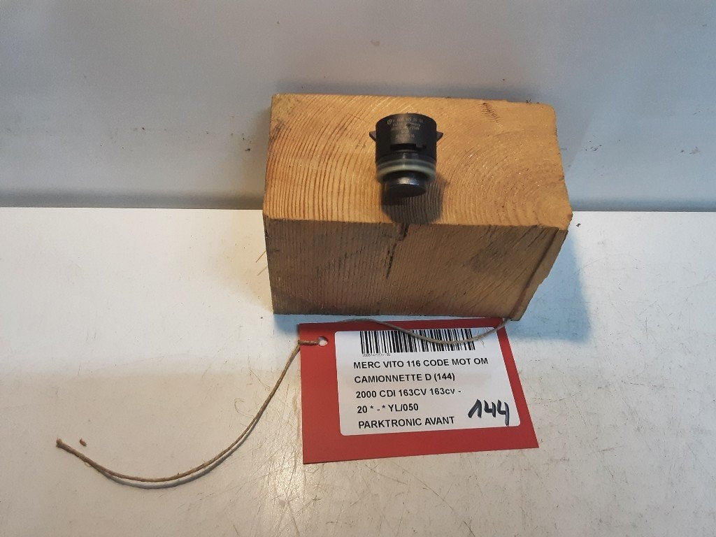 PARKEERSENSOR Mercedes-Benz Vito (447.6) (A0009055504), Gebruikt, Mercedes-Benz, Mevr. I. Hauben, Rue de l'Espoir 34 34
4030  GRIVEGNÉE, BE