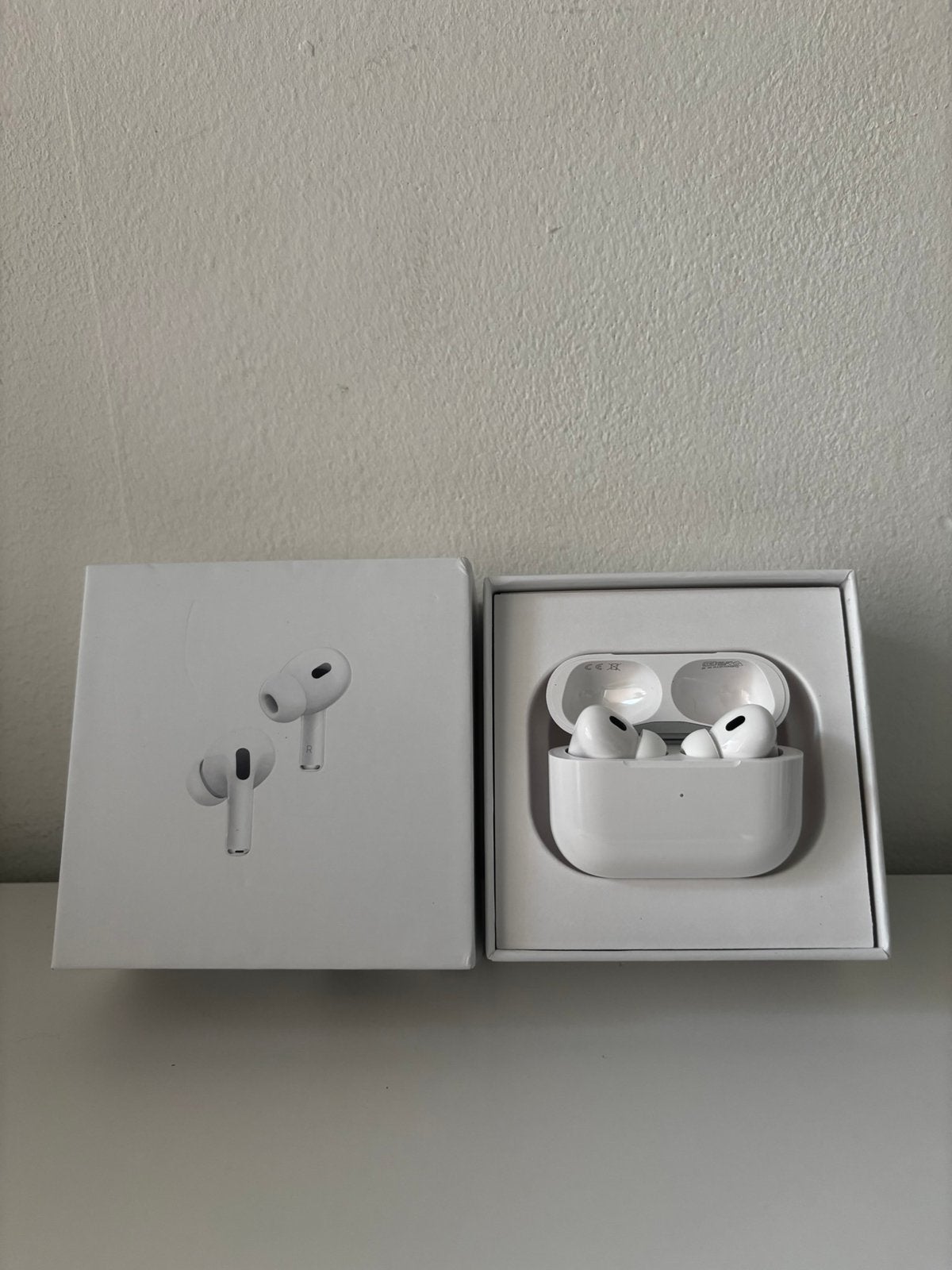 NOUVEAUX AirPods Pro 2 avec suppression du bruit, Télécoms, Téléphonie mobile | Écouteurs, Neuf, Enlèvement ou Envoi, Détection de port