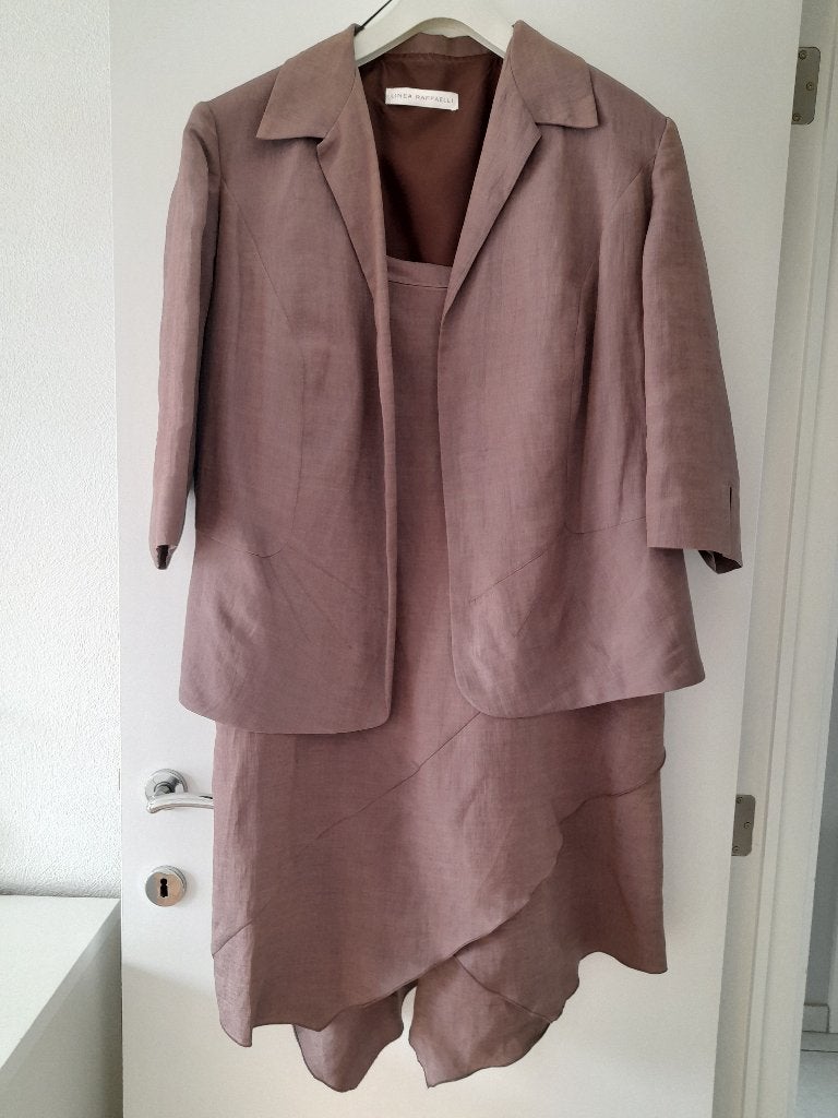 Linea Raffaelli   jasje en rok, Maat 46/48 (XL) of groter, Ophalen of Verzenden, Roze, Gedragen