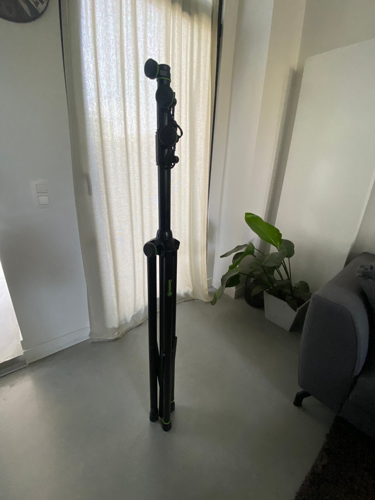 Groot statief voor luidspreker - perfecte staat, 175 cm ou plus, Comme neuf, Enlèvement, Autres marques