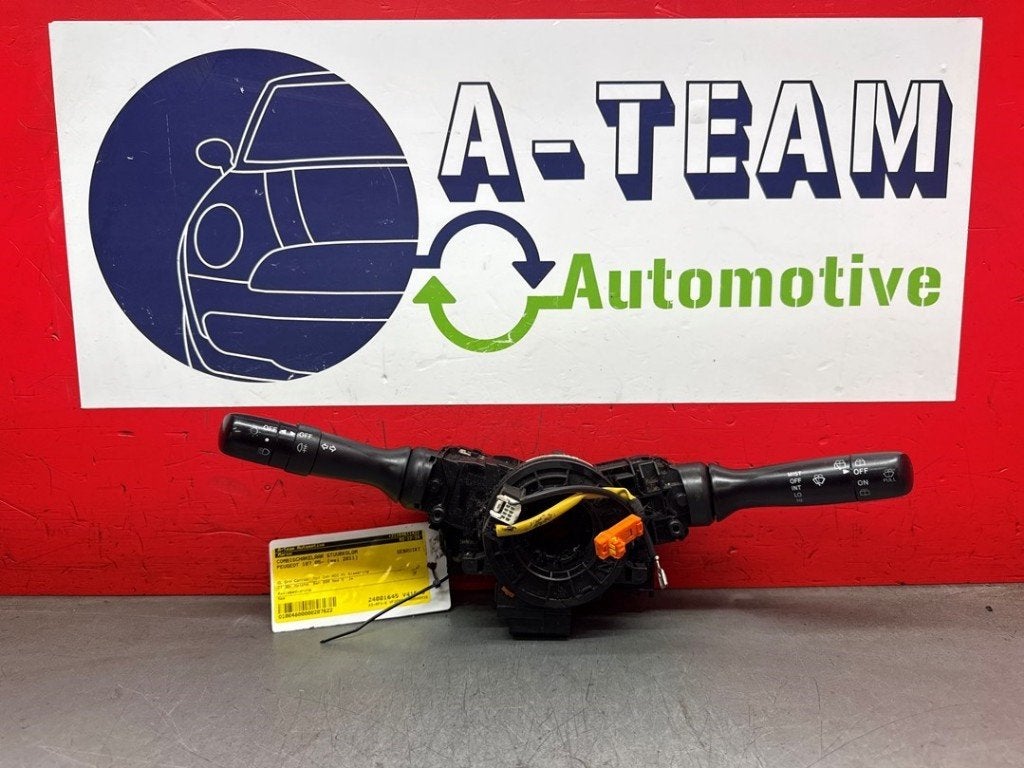 COMBISCHAKELAAR STUUR Peugeot 107 (01-2005/05-2014), Kontakt-peugeot@peugeot.com, Gebruikt, Peugeot Deutschland GmbH, Bahnhofsplatz
65423  Rüsselsheim, DE