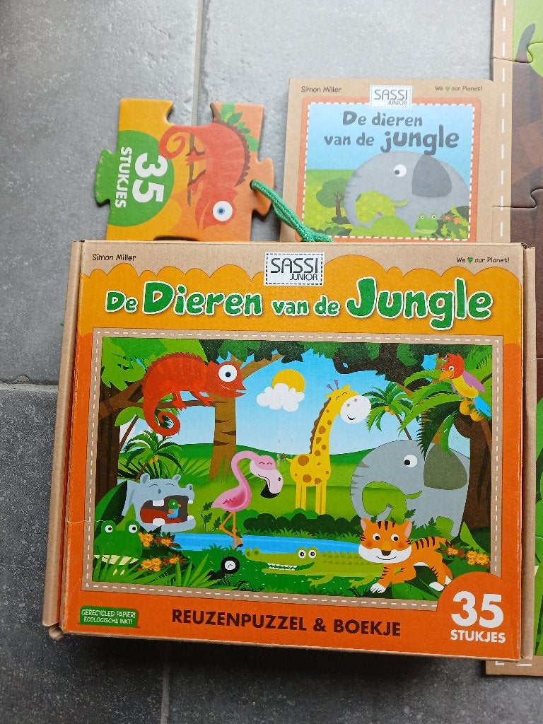Reuzenpuzzel en boekje de dieren van de jungle, Kinderen en Baby's, Speelgoed | Kinderpuzzels, Ophalen of Verzenden, 10 tot 50 stukjes