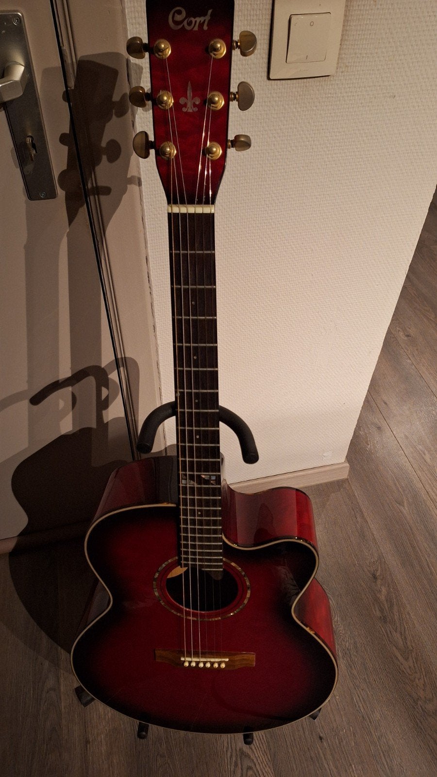 Cort SJ-7X (semi-akoestisch), Muziek en Instrumenten, Ophalen, Gebruikt, Western- of Steelstringgitaar