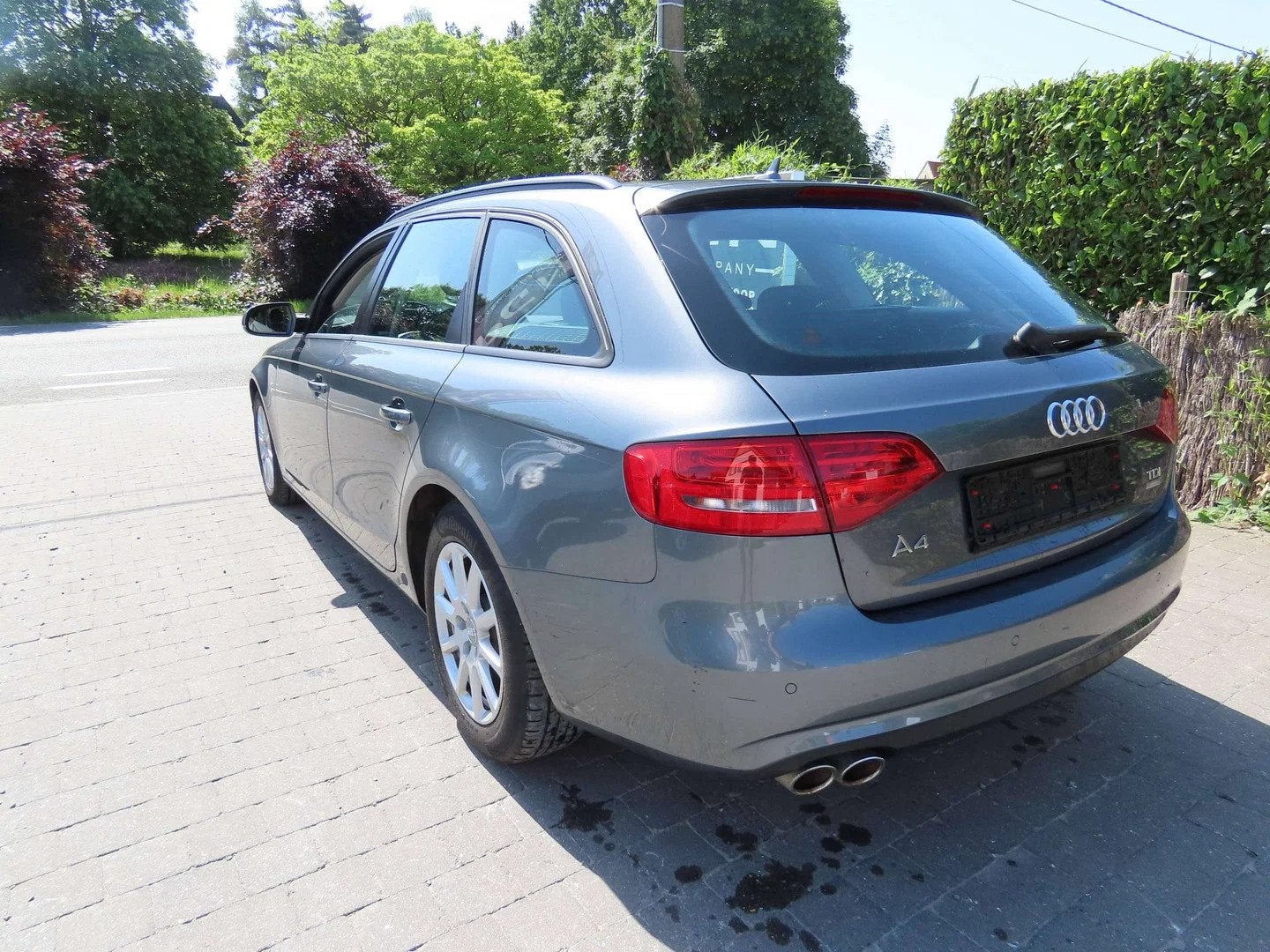 Audi A4 A4 Avant 2.0 TDi, 100 kW, Argent ou Gris, Achat, https://public.car-pass.be/vhr/53ba846f-6b67-4702-a05f-7638b9c309b4