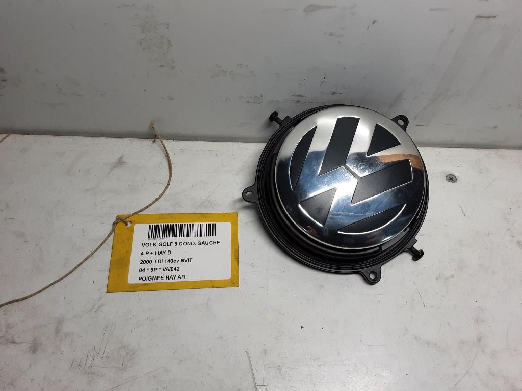 POIGNEE COFFRE / HAYON ARRIERE Golf V (1K1) (1K0827469), Autos : Pièces & Accessoires, Volkswagen, Mevr. I. Hauben, Utilisé, Rue de l'Espoir 34 34
4030  GRIVEGNÉE, BE