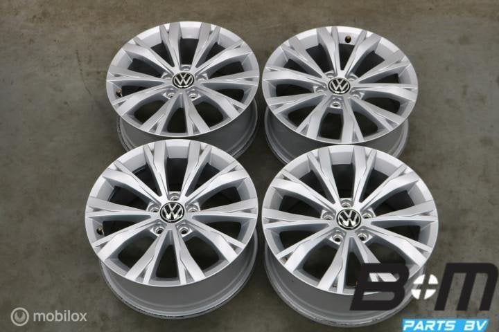 ORIGINEEL! 17 inch velgen VW Tiguan 5NA! 5NA601025, Auto-onderdelen, Banden en Velgen, Gebruikt, Velg(en)