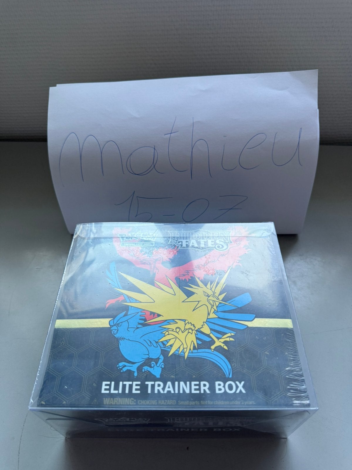 Pokemon Hidden Fates ETB, Ophalen, Zo goed als nieuw