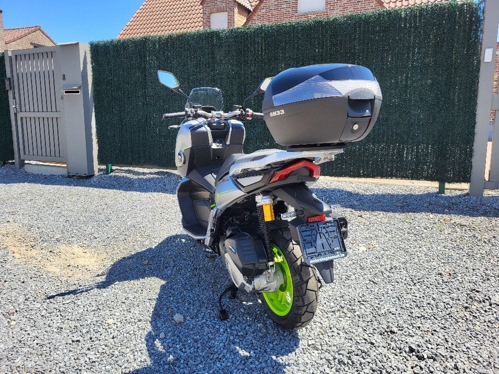 QJ Motor ATR 125cc, Motoren, Scooter, Nieuw, 125 cc, 11 kW of minder