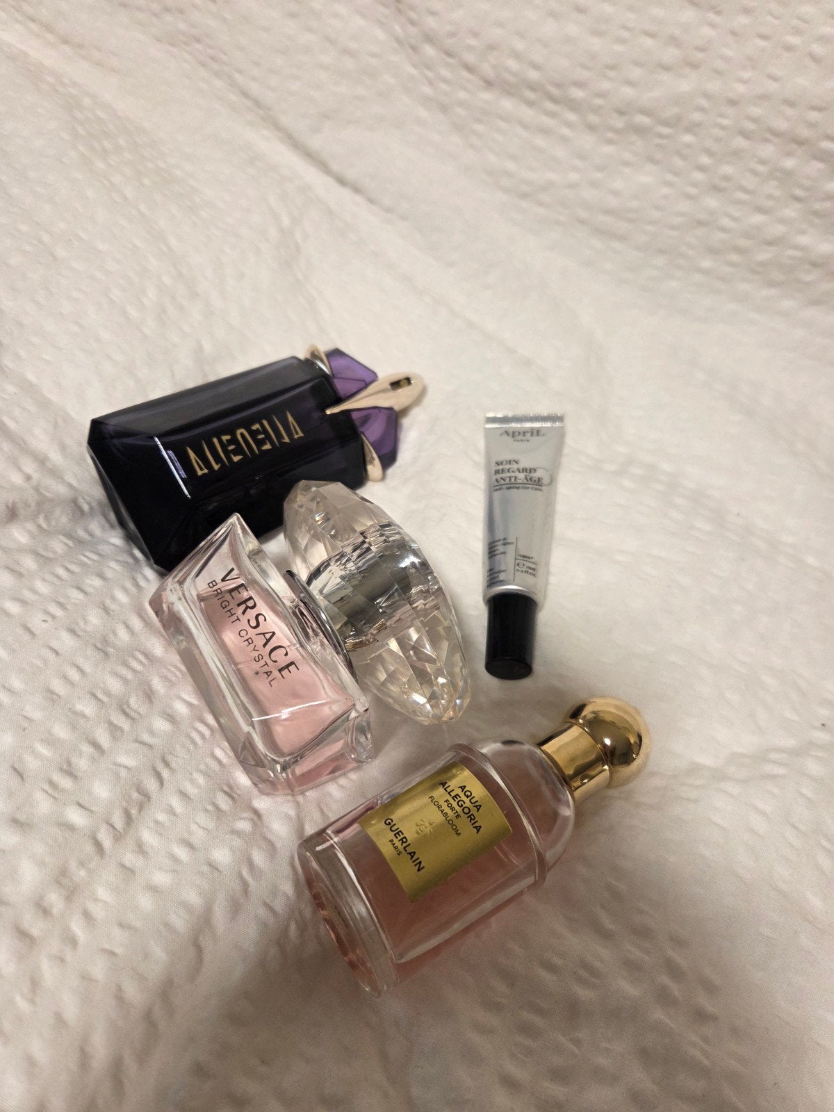 lot parfums - de 3mois (April), Bijoux, Sacs & Beauté, Enlèvement
