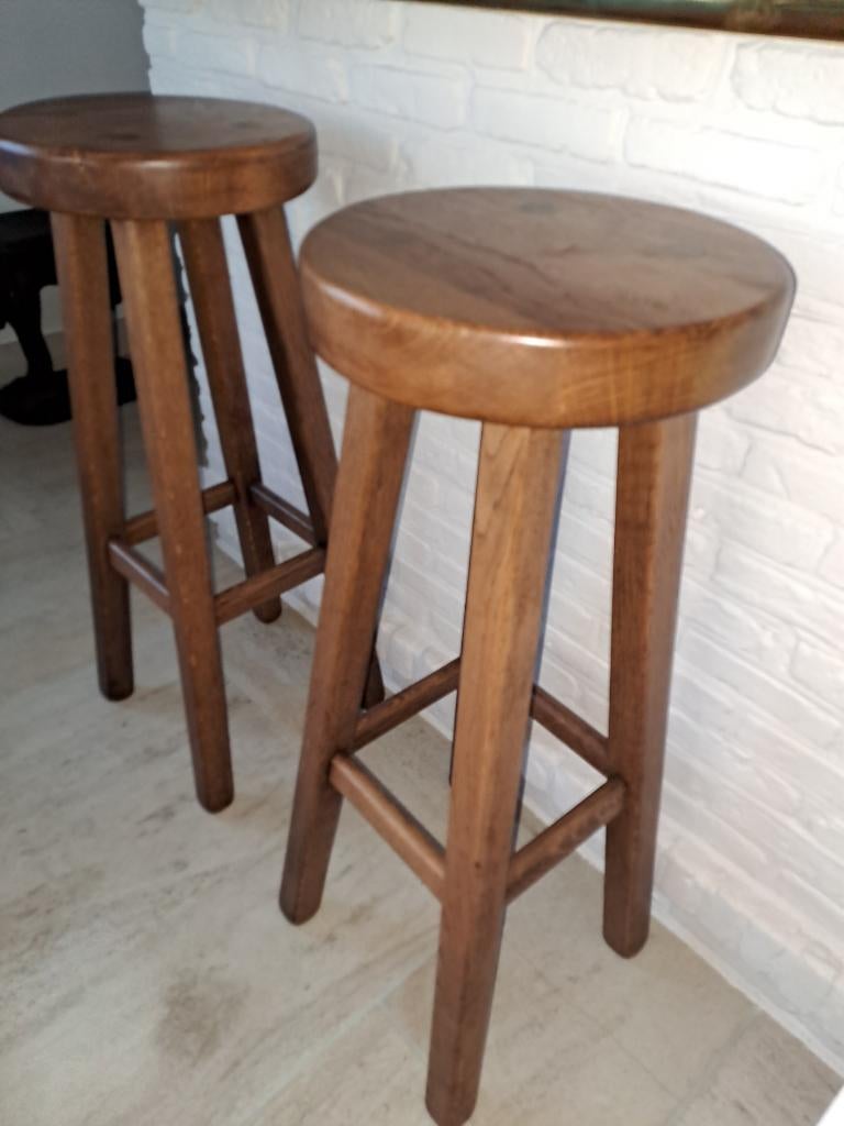 Tabourets de bar exclusifs en chêne — look intemporel, Avec repose-pieds, 2 tabourets, Comme neuf, Enlèvement