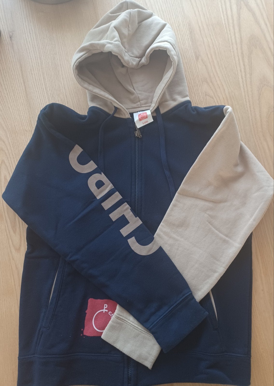 CHIRO hoodie maat S(36), Garçon ou Fille, Enlèvement ou Envoi, Pull ou Veste, Comme neuf