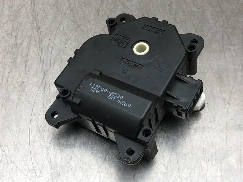 ACTIONNEUR MOTEUR VOLET CHAUFFAGE CR-Z (ZF1) (|1138002330|), Utilisé, Honda