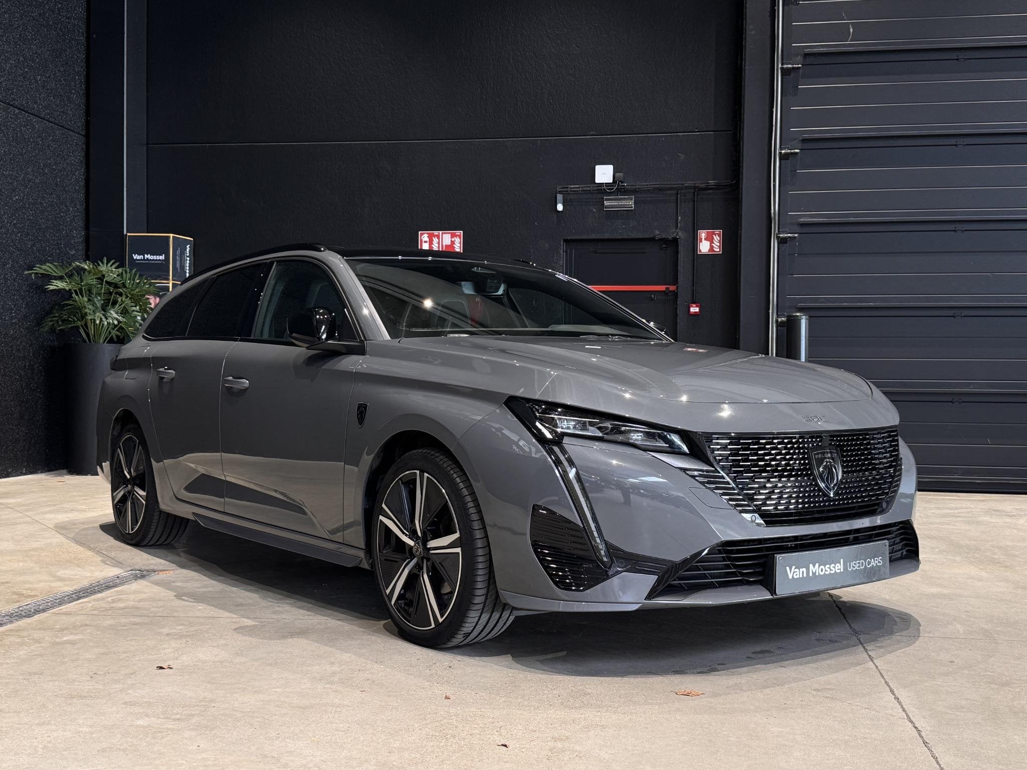 Peugeot 308 SW 1.2 PureTech 130 S&S EAT8 GT Pack, Autos, Argent ou Gris, Achat, Entreprise, Carnet d'entretien
