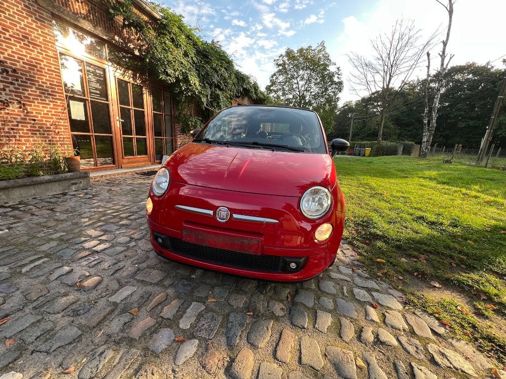 Fiat 500c (Cabrio), Autos, Rouge, Euro 5, 63 kW, Cabriolet